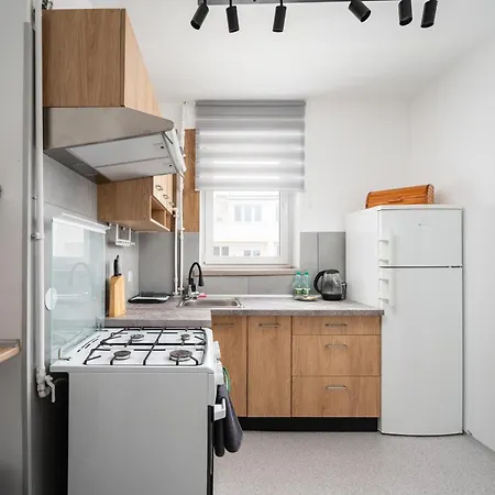 Wierzbno Standard By Bookinghost Apartmán