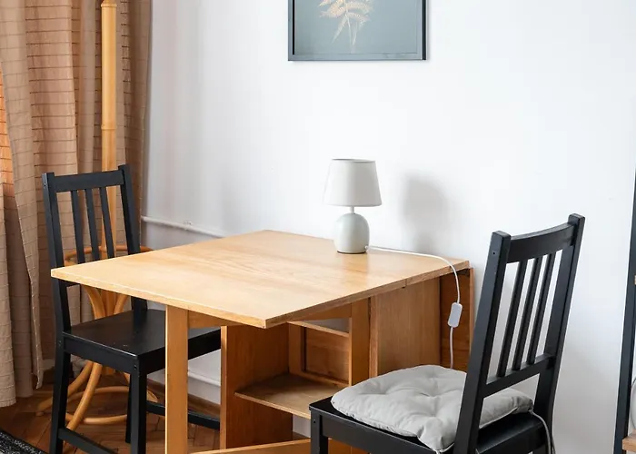 Wierzbno Standard By Bookinghost